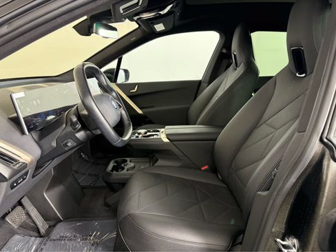 Certified 2024 BMW iX xDrive50 w/ Sport Package AWD/4WD image 9