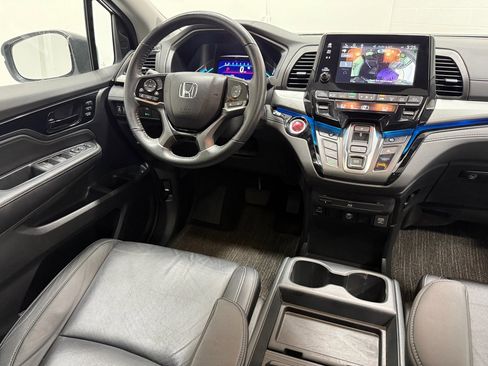 Used 2024 Honda Odyssey Touring image 37