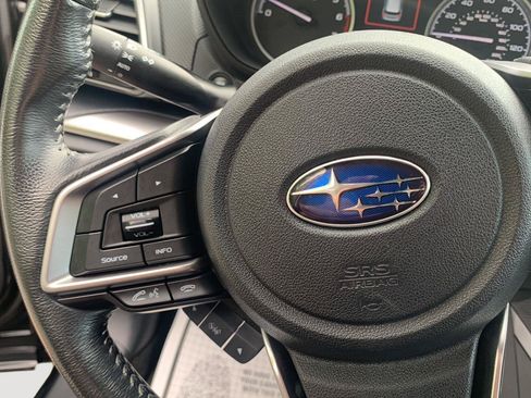 Used 2019 Subaru Forester Premium AWD/4WD image 25