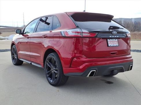 Used 2024 Ford Edge ST w/ Equipment Group 401A image 9