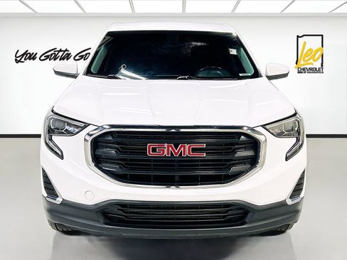 Used 2018 GMC Terrain SLE image 2