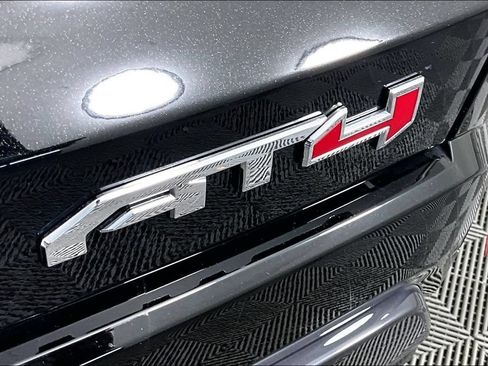 New 2026 GMC Terrain AT4 w/ Convenience Package III AWD/4WD image 9