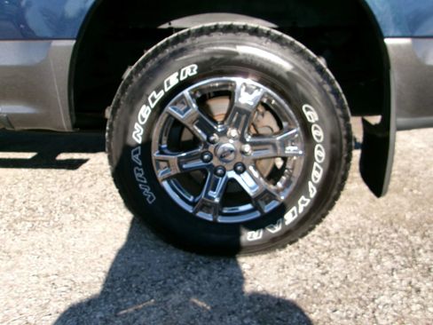 Used 2017 Ford F150 XLT w/ Equipment Group 302A Luxury image 18