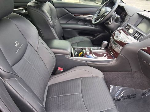 Used 2013 INFINITI M37 w/ Premium Pkg RWD image 18