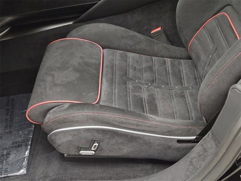 Used 2026 Ferrari Purosangue image 37