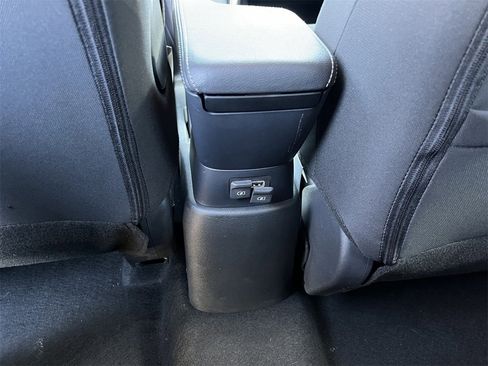 Certified 2025 Nissan Kicks Play S image 25