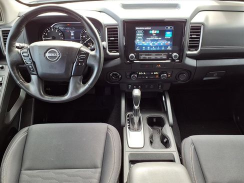 Used 2023 Nissan Frontier SV w/ Technology Package image 12