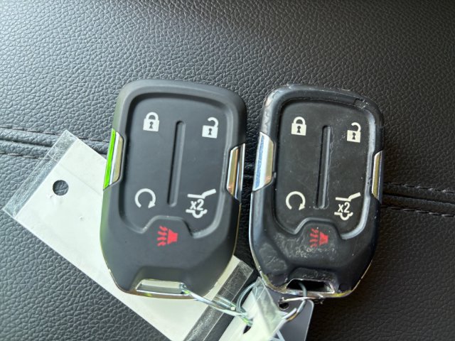 Used 2023 GMC Terrain SLE w/ Driver Convenience Package FWD image 21