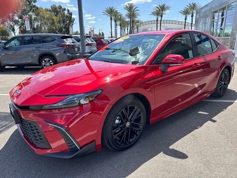 Certified 2026 Toyota Camry SE FWD image 17