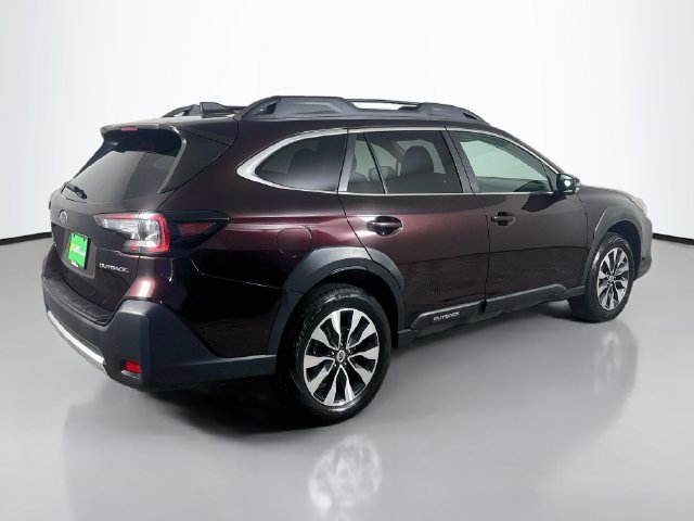 Used 2024 Subaru Outback Limited AWD/4WD image 10