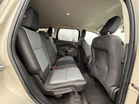 Used 2018 Ford Escape SE w/ Ford Safe & Smart Package image 21
