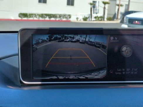 Used 2018 Lexus RX 450h AWD w/ Premium Package image 23