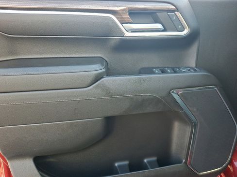 Used 2023 Chevrolet Silverado 1500 RST image 12