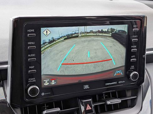 Used 2022 Toyota Corolla Cross XLE image 29