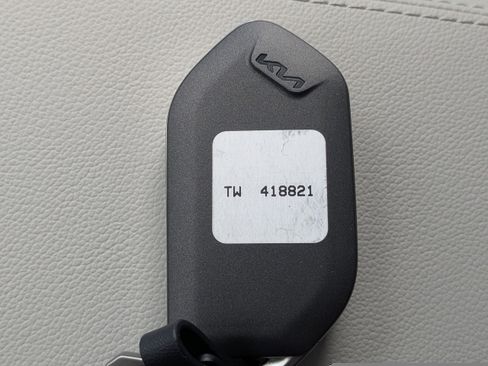 New 2026 Kia Sportage EX FWD image 37