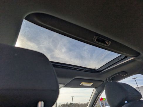 Certified 2025 Honda Civic Sport image 29