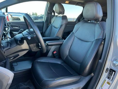 Used 2023 Toyota Sienna XSE image 14