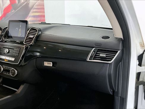 Used 2018 Mercedes-Benz GLE 43 AMG 4MATIC image 20
