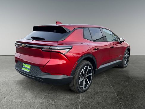 New 2026 Chevrolet Equinox EV LT image 7