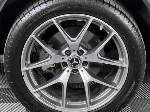 Certified 2021 Mercedes-Benz GLC 300 4MATIC Coupe image 15
