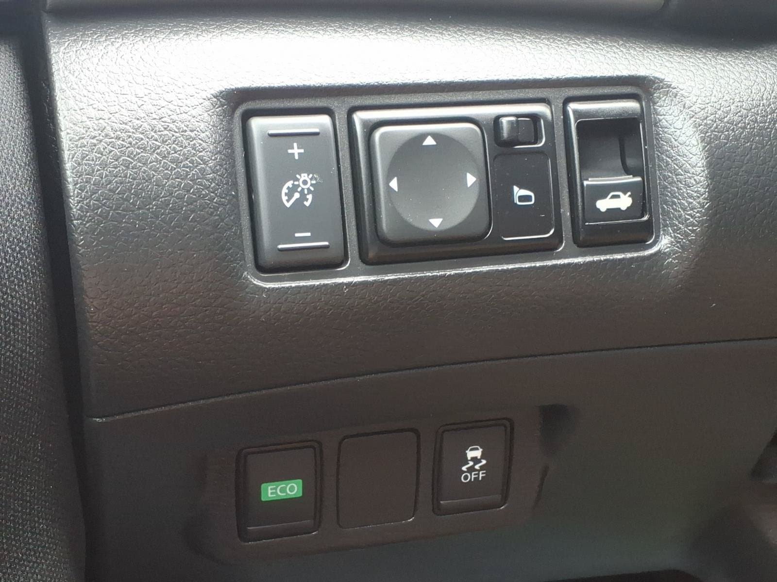 Used 2019 Nissan Sentra SV FWD image 11