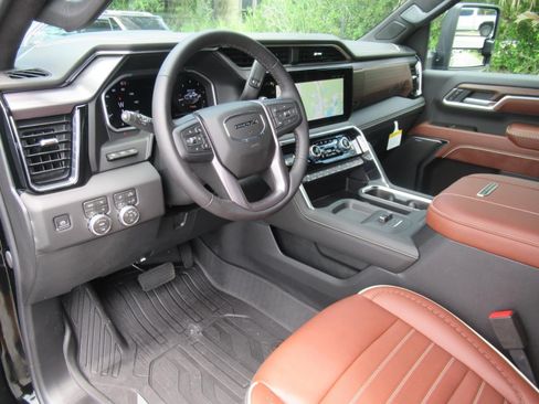 New 2026 GMC Sierra 2500 Denali Ultimate AWD/4WD image 21