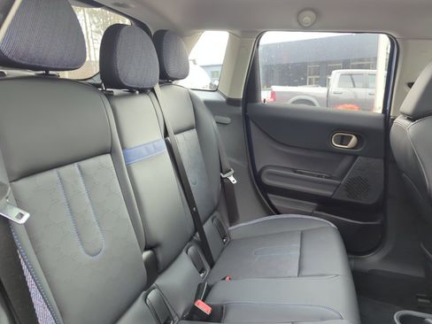 Used 2025 MINI Cooper S image 29