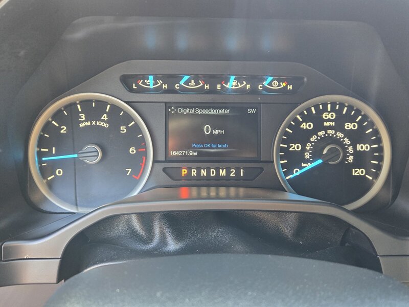 Used 2016 Ford F150 XLT w/ Equipment Group 302A Luxury AWD/4WD image 15