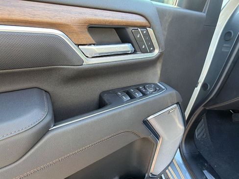 New 2026 Chevrolet Silverado 2500 High Country w/ High Country Premium Package AWD/4WD image 13