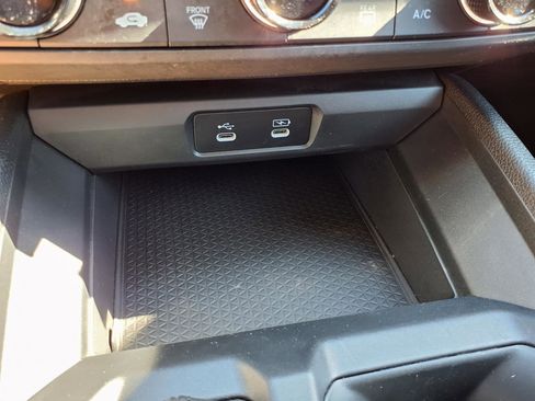 Used 2024 Honda Accord LX image 8