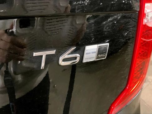 Used 2018 Volvo XC90 T6 Inscription w/ Convenience Package image 10