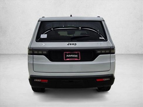 New 2026 Jeep Grand Wagoneer 2WD image 8