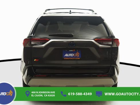 Used 2024 Toyota RAV4 XSE w/ Advanced Technology Package AWD/4WD image 12