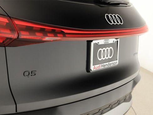 New 2025 Audi Q5 2.0T Premium Plus image 28