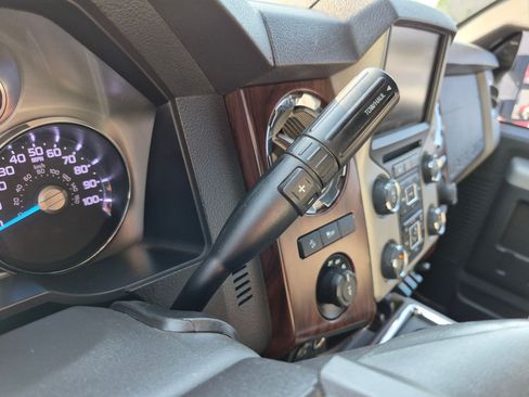 Used 2015 Ford F250 Lariat w/ Lariat Ultimate Package AWD/4WD image 26