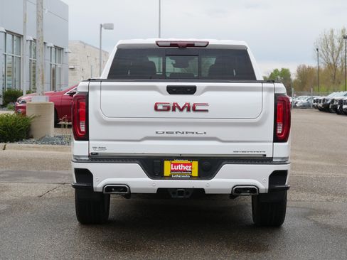 Used 2024 GMC Sierra 1500 Denali AWD/4WD image 6