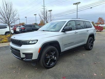 Certified 2024 Jeep Grand Cherokee L Altitude