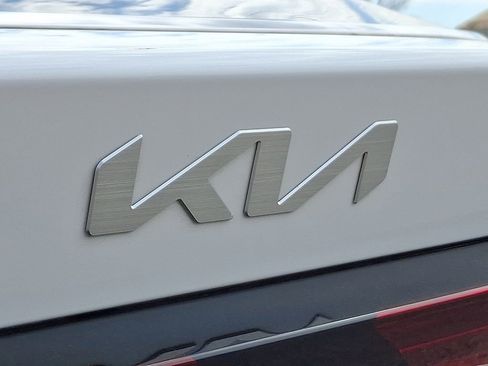Certified 2025 Kia K5 LXS image 29
