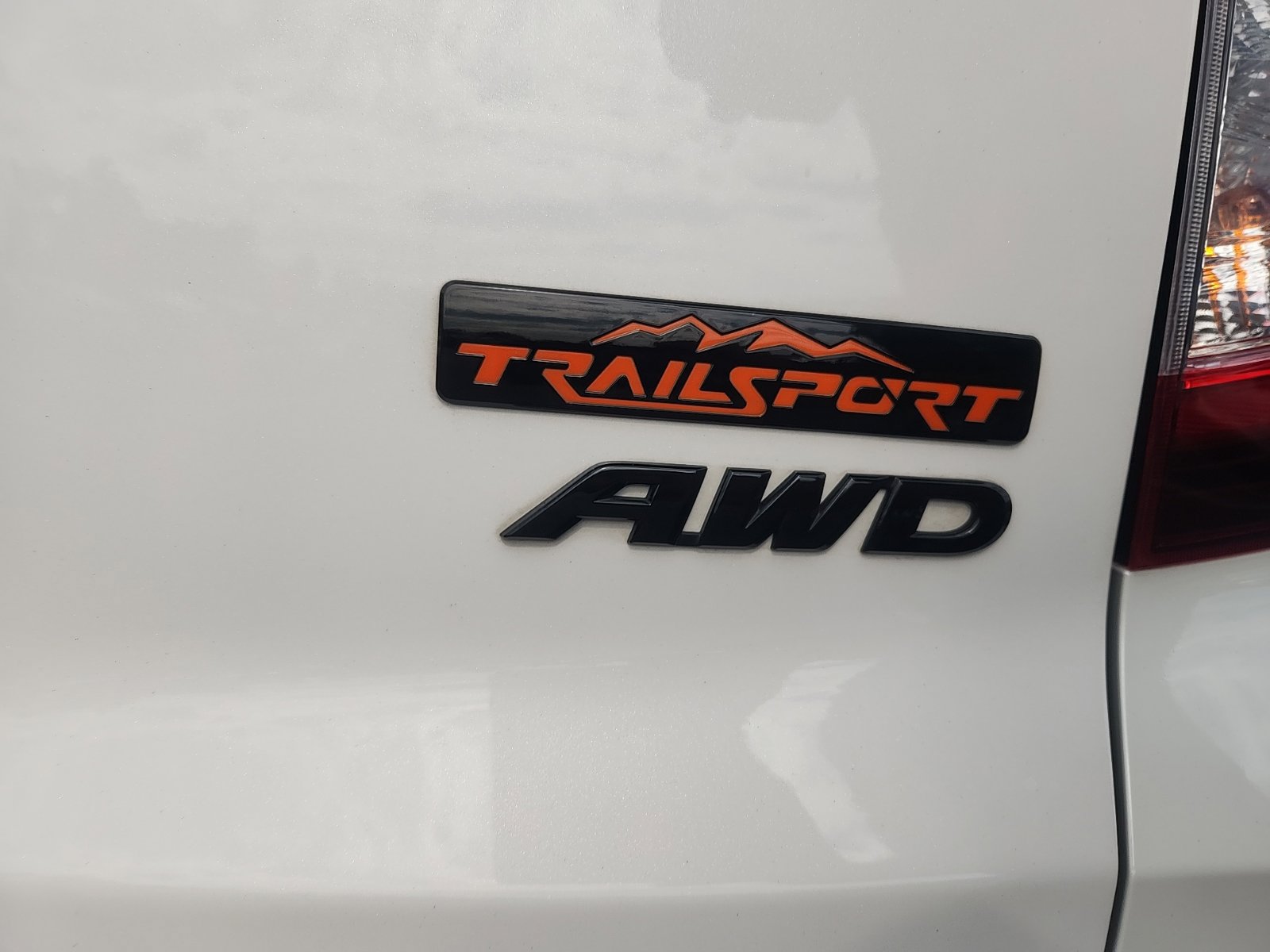 Used 2023 Honda Passport TrailSport image 11