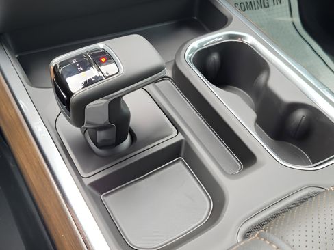 New 2026 Chevrolet Silverado 1500 High Country w/ High Country Premium Package image 19