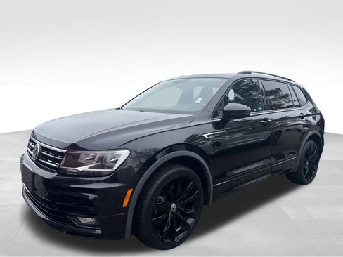 Used 2020 Volkswagen Tiguan SE R-Line w/ 3rd Row Seat Package image 14