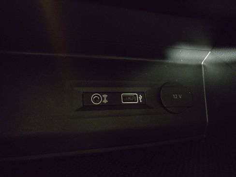 Used 2018 Volkswagen Atlas SE FWD image 28