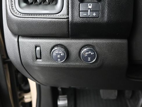 Used 2021 GMC Canyon Elevation w/ Trailering Package image 12