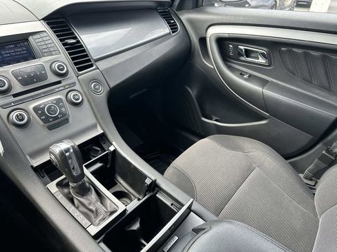 Used 2015 Ford Taurus SEL AWD/4WD image 32