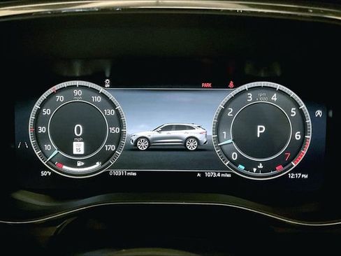 Used 2025 Jaguar F-PACE R-Dynamic S image 22