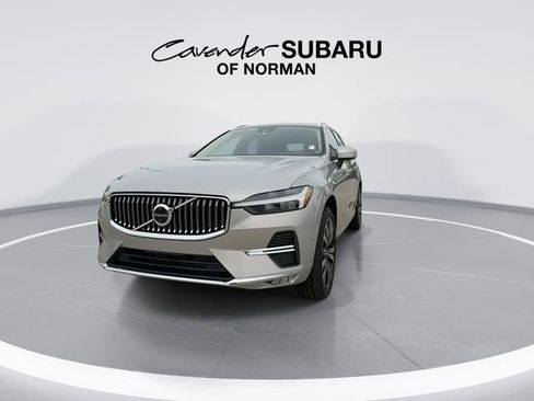 Used 2022 Volvo XC60 B6 Inscription w/ Advanced Package AWD/4WD image 4
