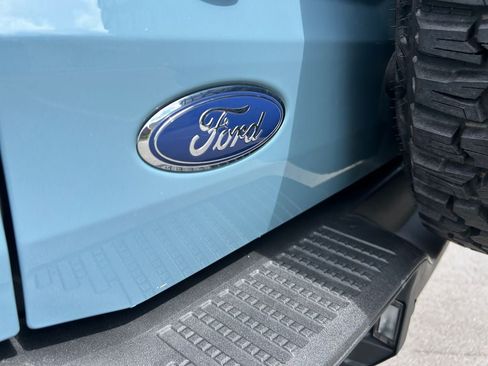 Used 2021 Ford Bronco First Edition AWD/4WD image 32