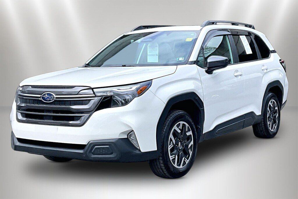 Used 2026 Subaru Forester Premium AWD/4WD image 3