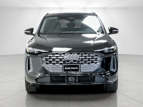 New 2025 Audi Q5 Premium image 8