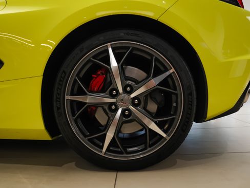 Used 2020 Chevrolet Corvette Stingray Premium Cpe w/ 3LT Preferred Equipment Group RWD image 28